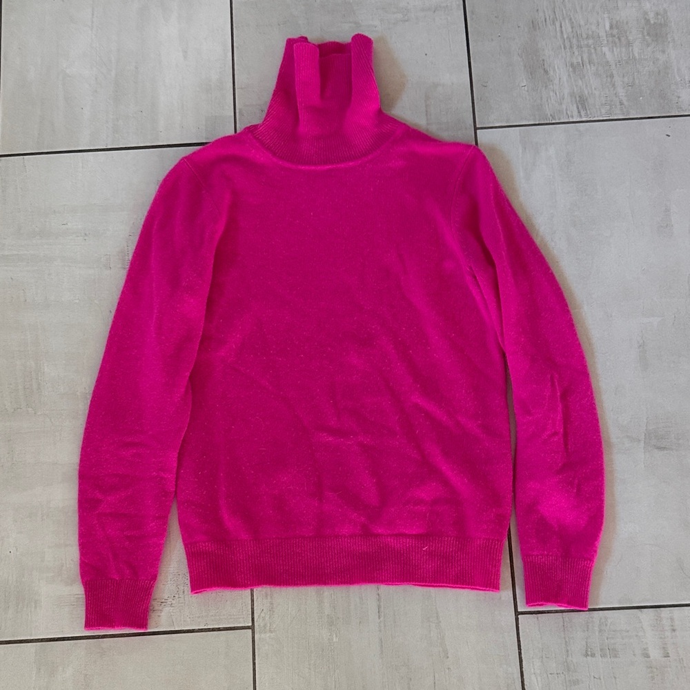Valentines Charter Club Pink Turtleneck Sweater- size PP fits size 2-4